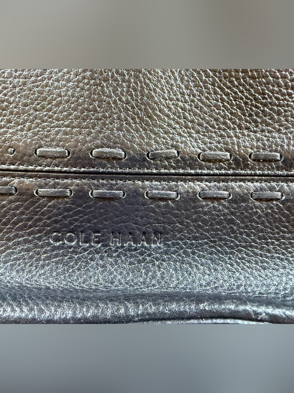 Cole Haan Black Leather Crossbody Shoulder bag w zipper and tassel - Picture 6 of 12